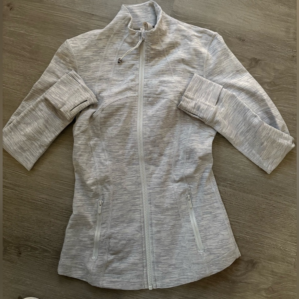 Lululemon Athletica Light Gray Ski Jacket